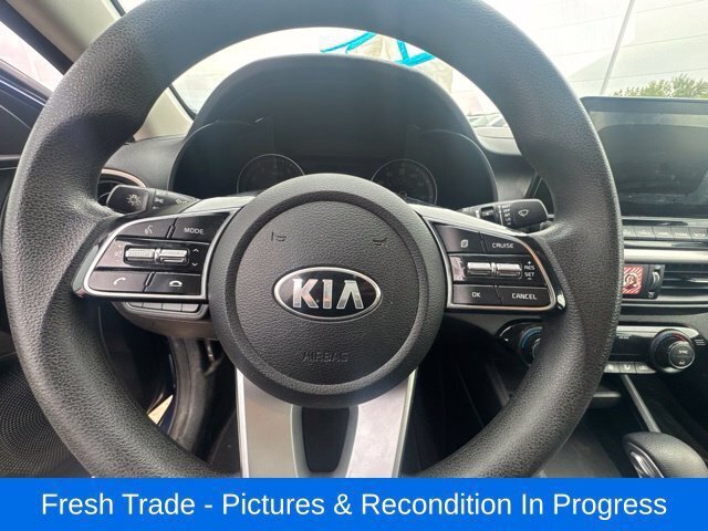 Used 2019 Kia Forte LXS FWD image 12
