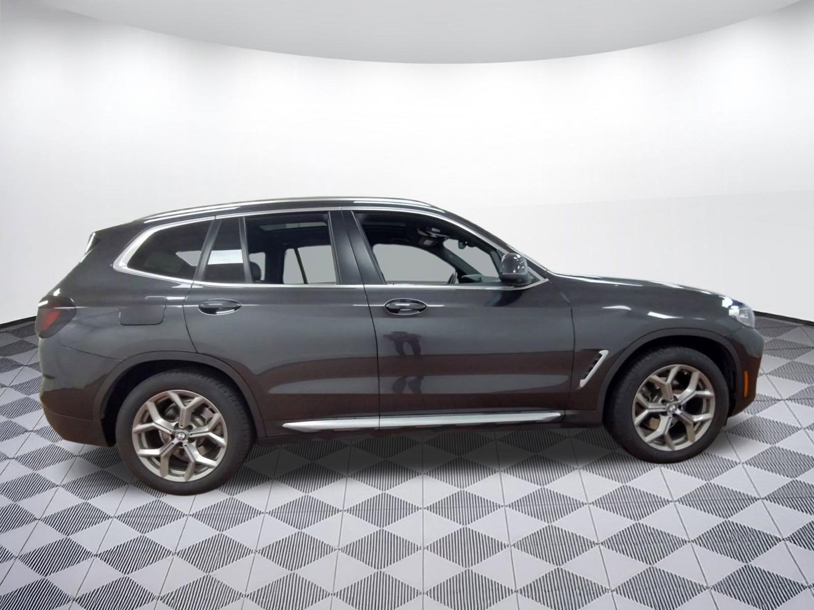 Certified 2023 BMW X3 xDrive30i w/ Convenience Package image 7