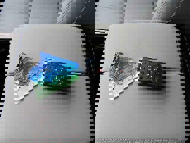 Used 2024 Land Rover Range Rover Evoque S image 31