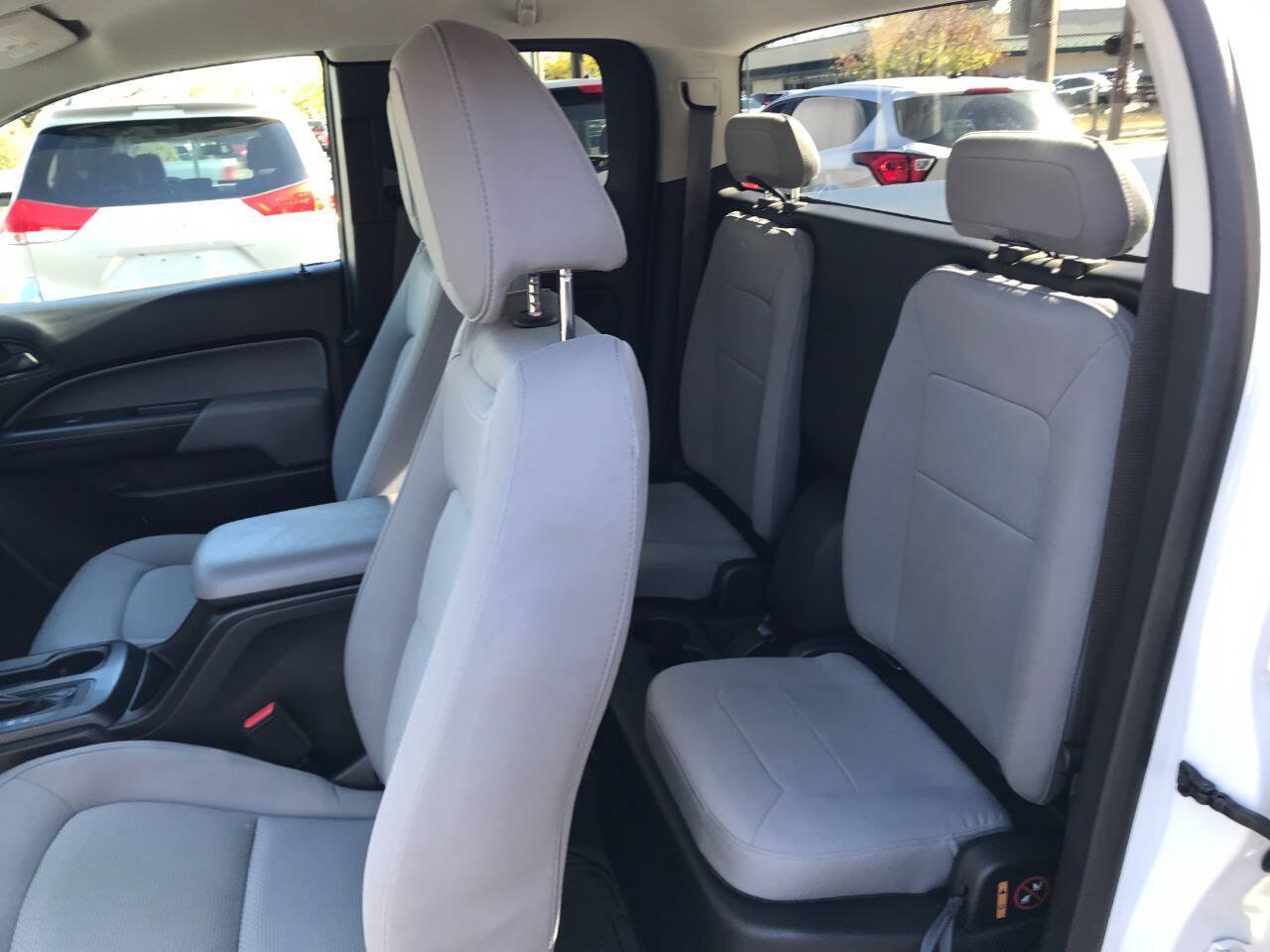 Used 2018 Chevrolet Colorado W/T w/ WT Convenience Package RWD image 10