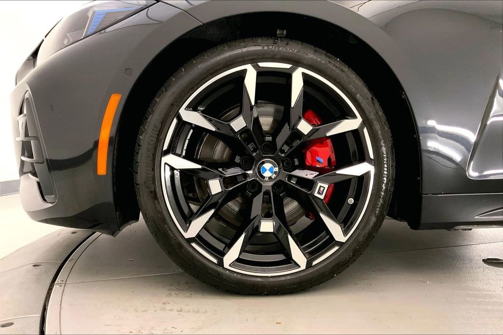 Certified 2025 BMW 440i xDrive Convertible w/ Premium Package image 8