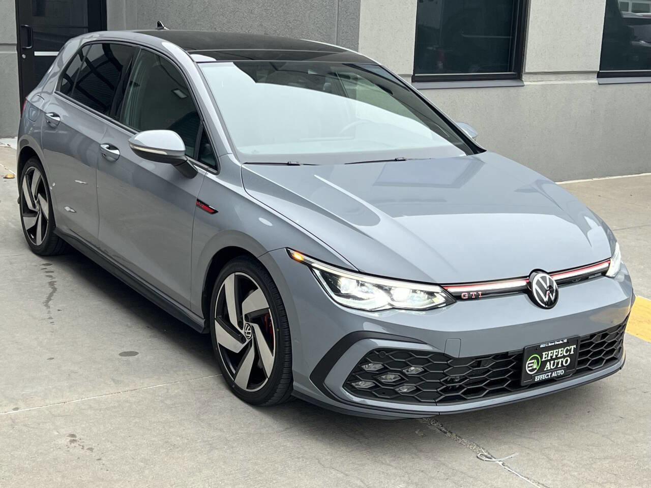 Used 2023 Volkswagen GTI SE image 7