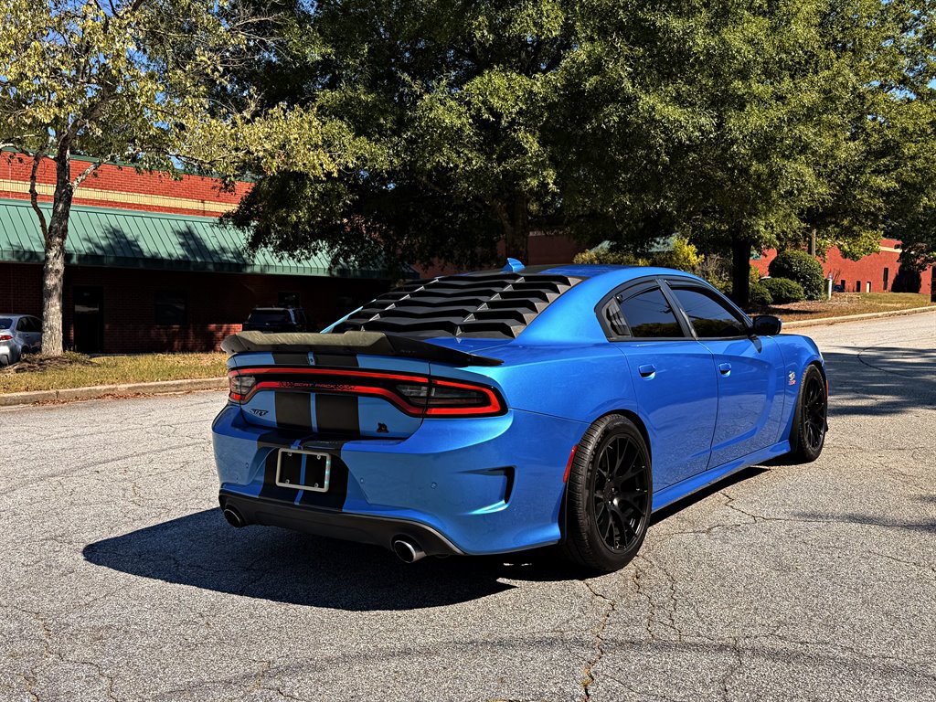 Used 2019 Dodge Charger Scat Pack w/ Technology Group RWD image 5