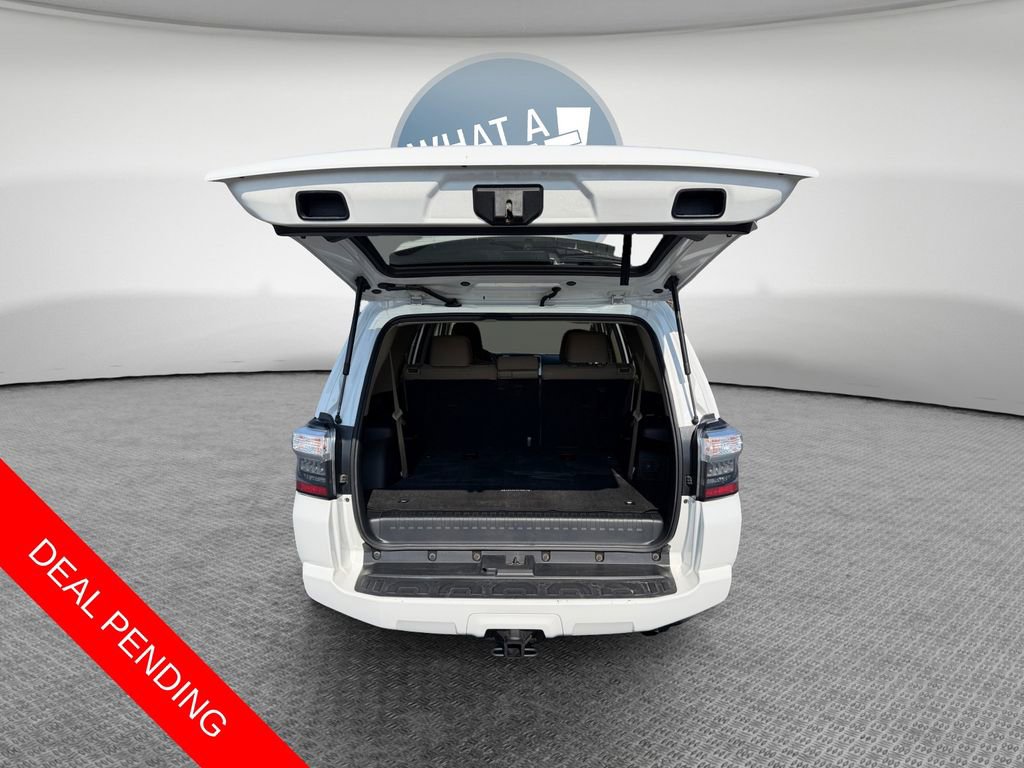 Used 2014 Toyota 4Runner SR5 image 25