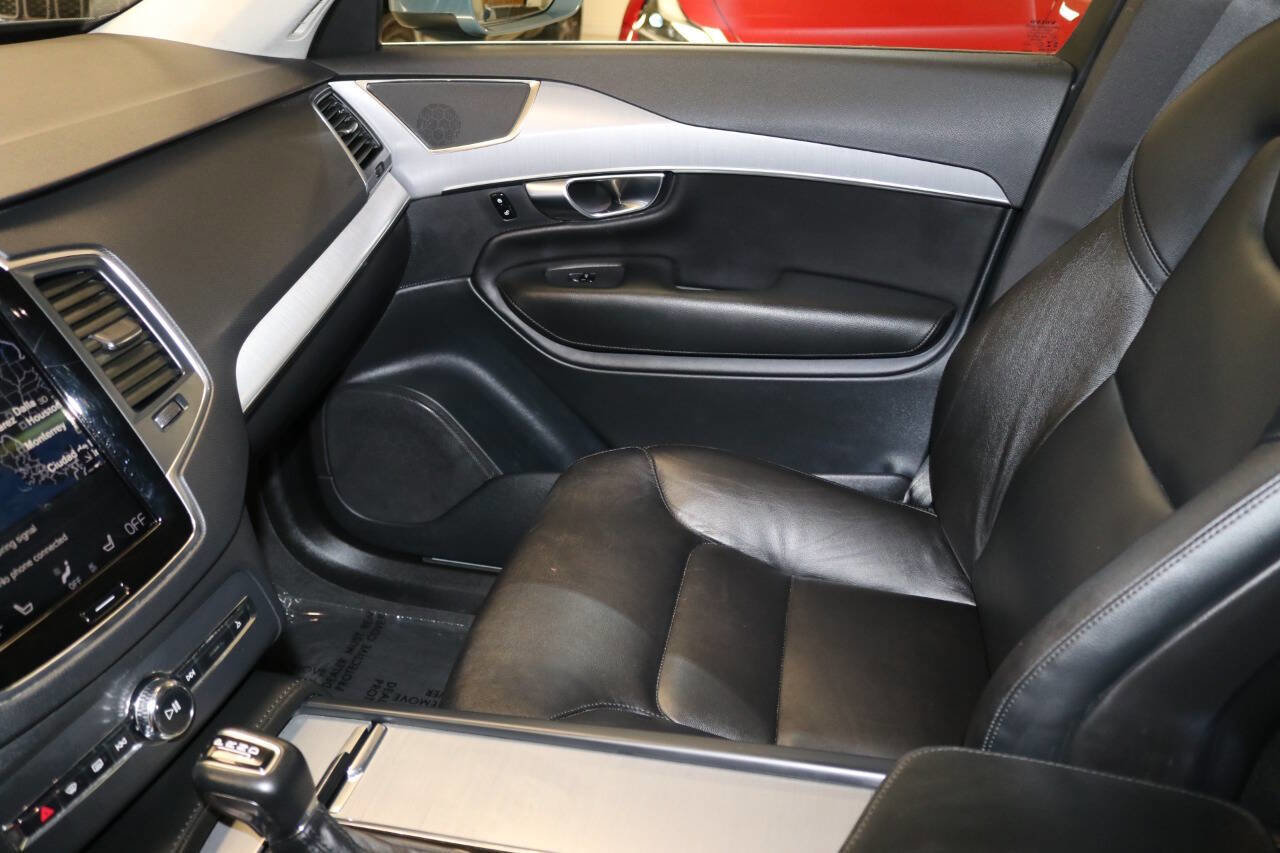 Used 2022 Volvo XC90 T5 Momentum AWD/4WD image 76