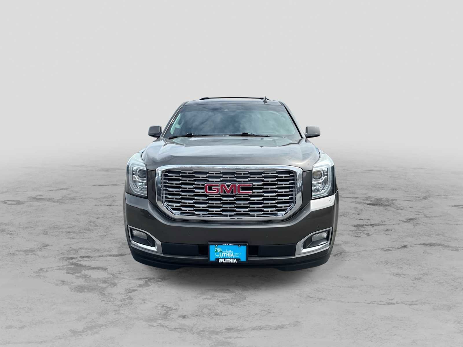 Used 2019 GMC Yukon Denali w/ Open Road Package AWD/4WD image 3
