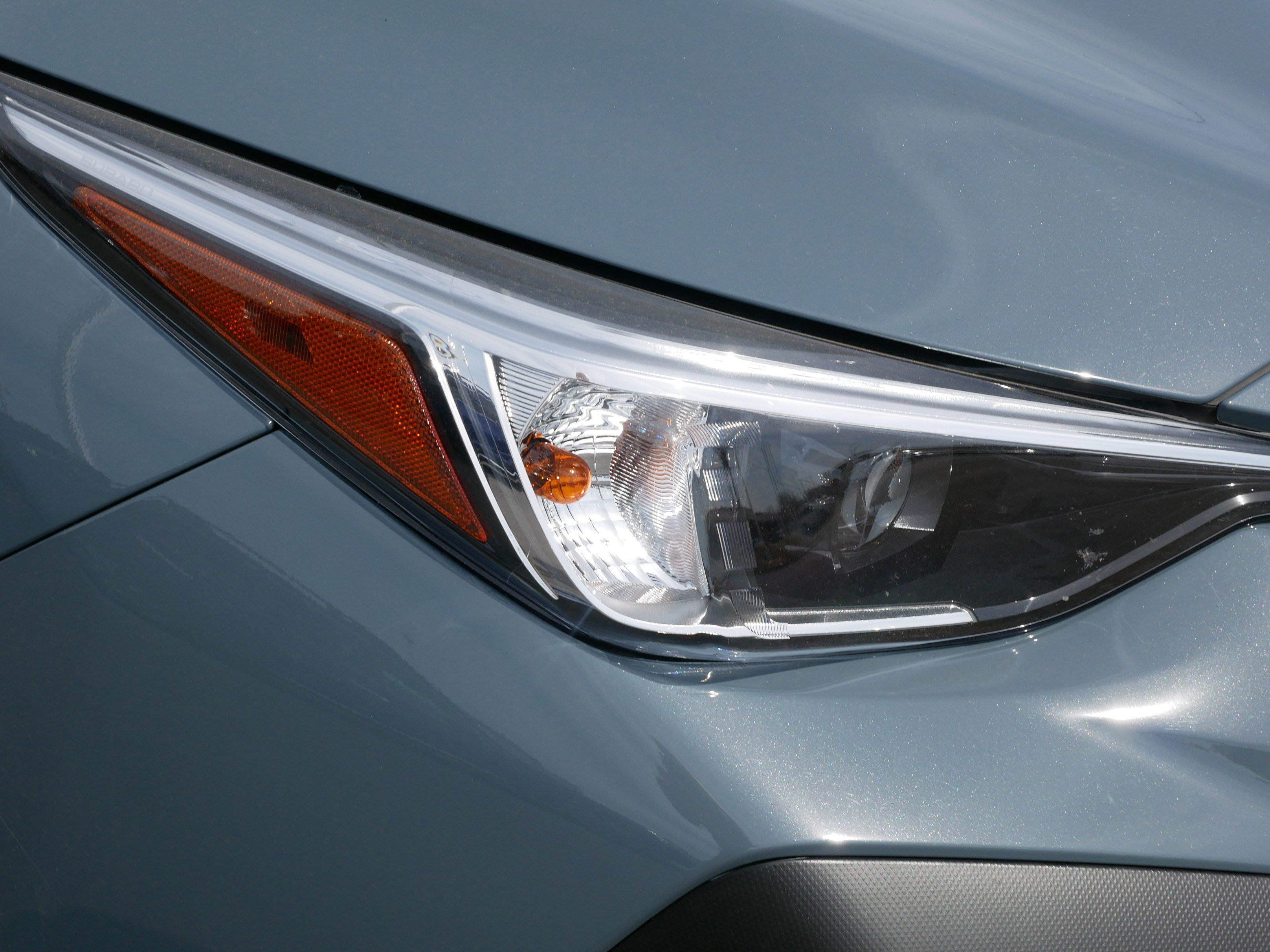 Certified 2025 Subaru Crosstrek 2.0i Premium w/ Crosstrek Mirror Package image 16