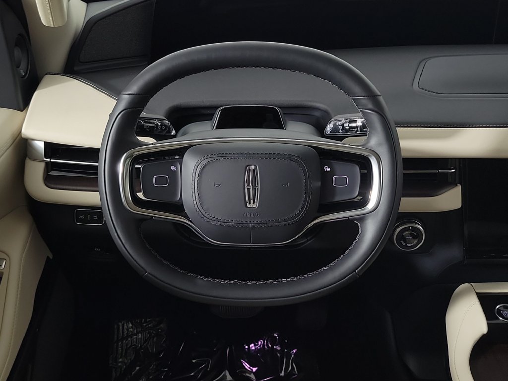 New 2027 Lincoln Navigator L Reserve w/ Jet Appearance Package RWD image 12