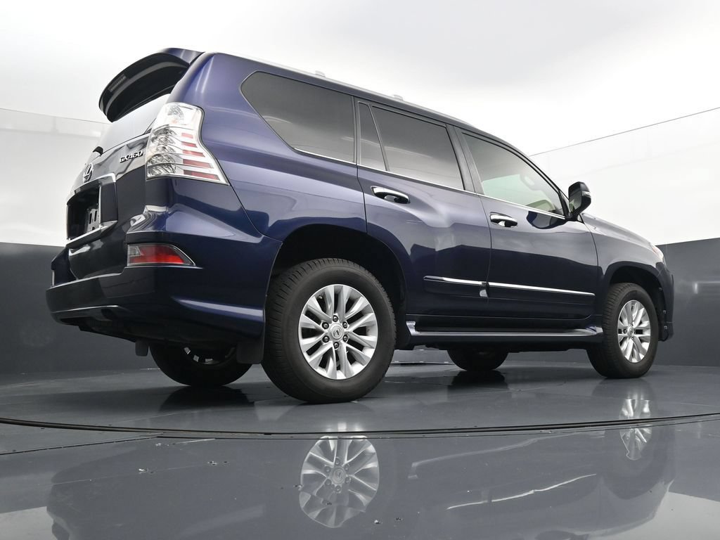 Used 2017 Lexus GX 460 AWD/4WD image 23