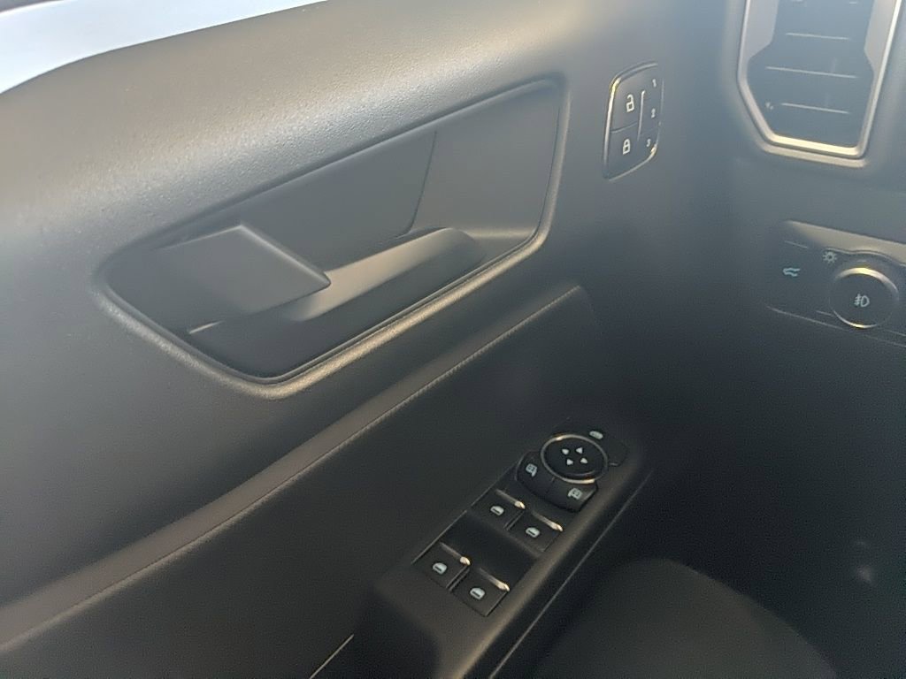 Used 2025 Ford Bronco Sport Badlands image 26