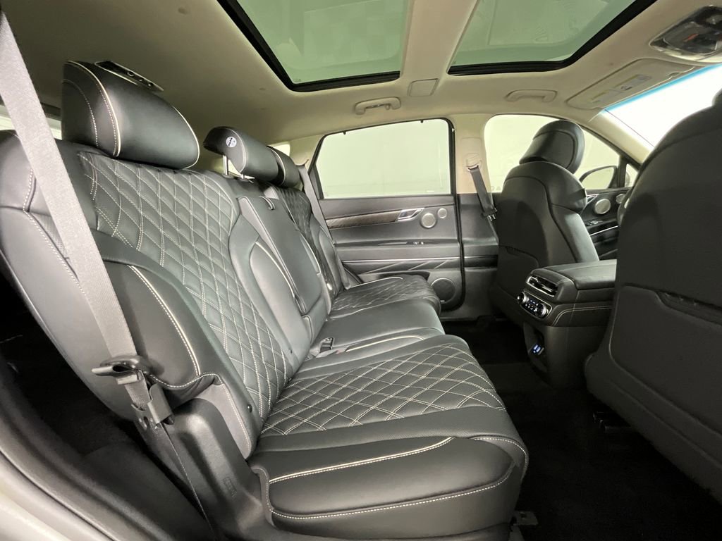 Used 2024 Genesis GV80 3.5T AWD/4WD image 25