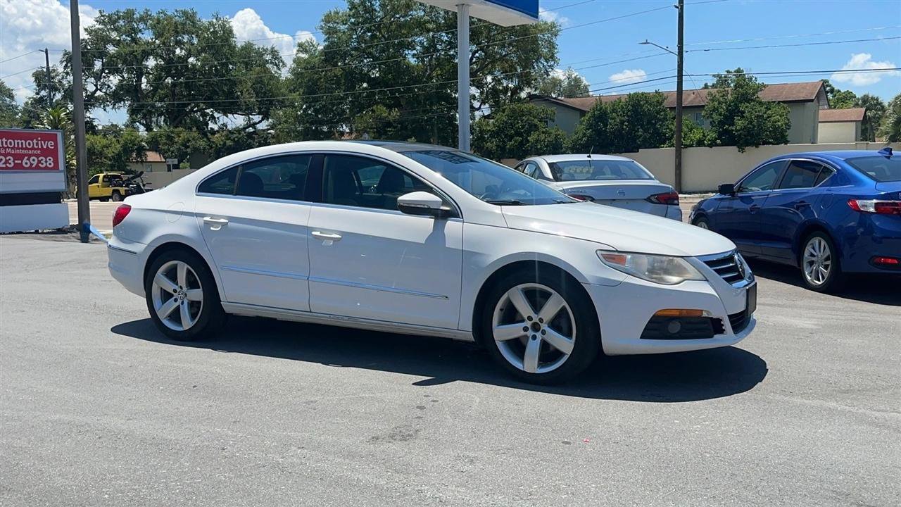 Used 2011 Volkswagen CC Lux Plus FWD image 5