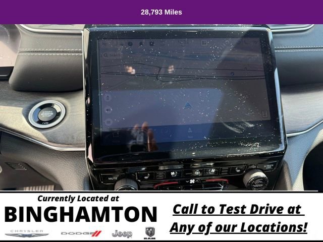 Used 2023 Jeep Grand Cherokee Overland image 15