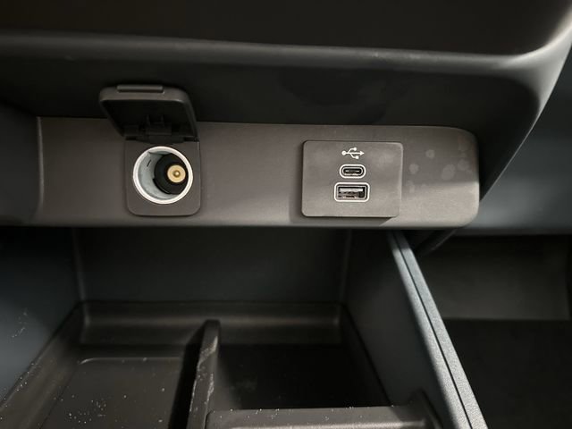 New 2026 Ford Maverick Lariat w/ 4K Tow Package image 23