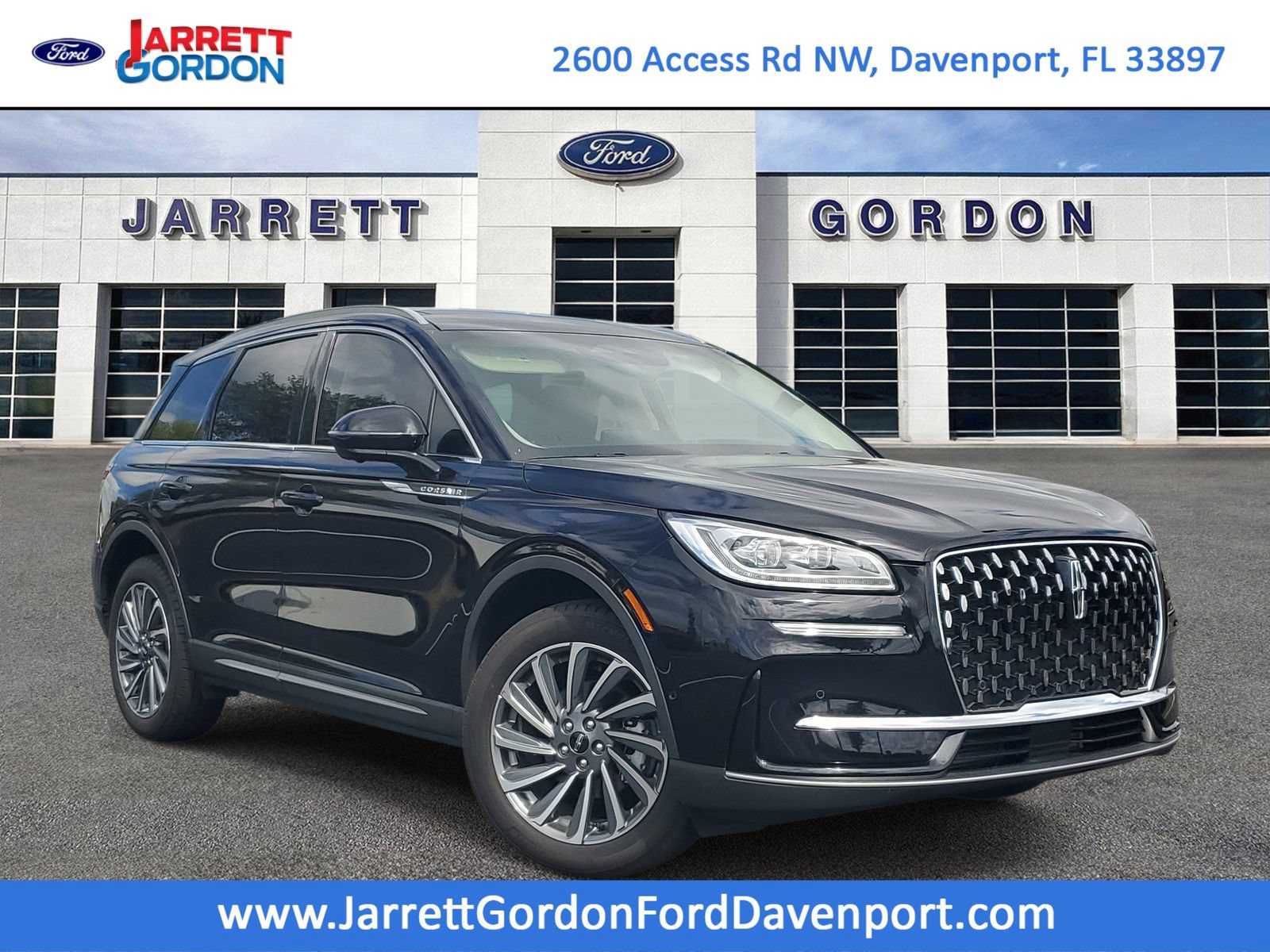 Used 2023 Lincoln Corsair Reserve w/ Equipment Group 202A AWD/4WD image 1