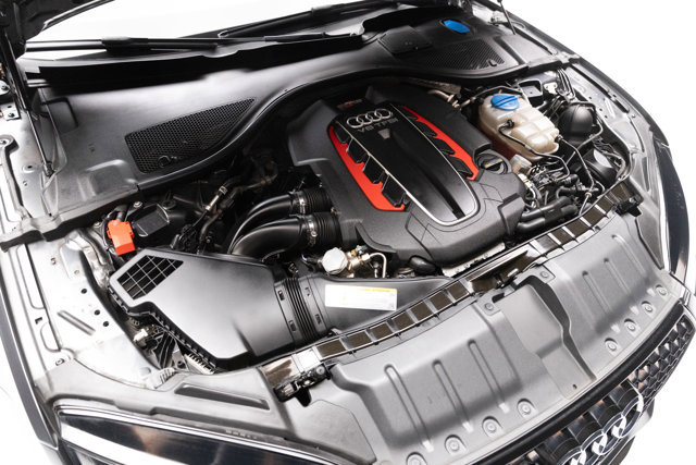 Used 2016 Audi RS 7 Prestige w/ Carbon-Optic Package image 39