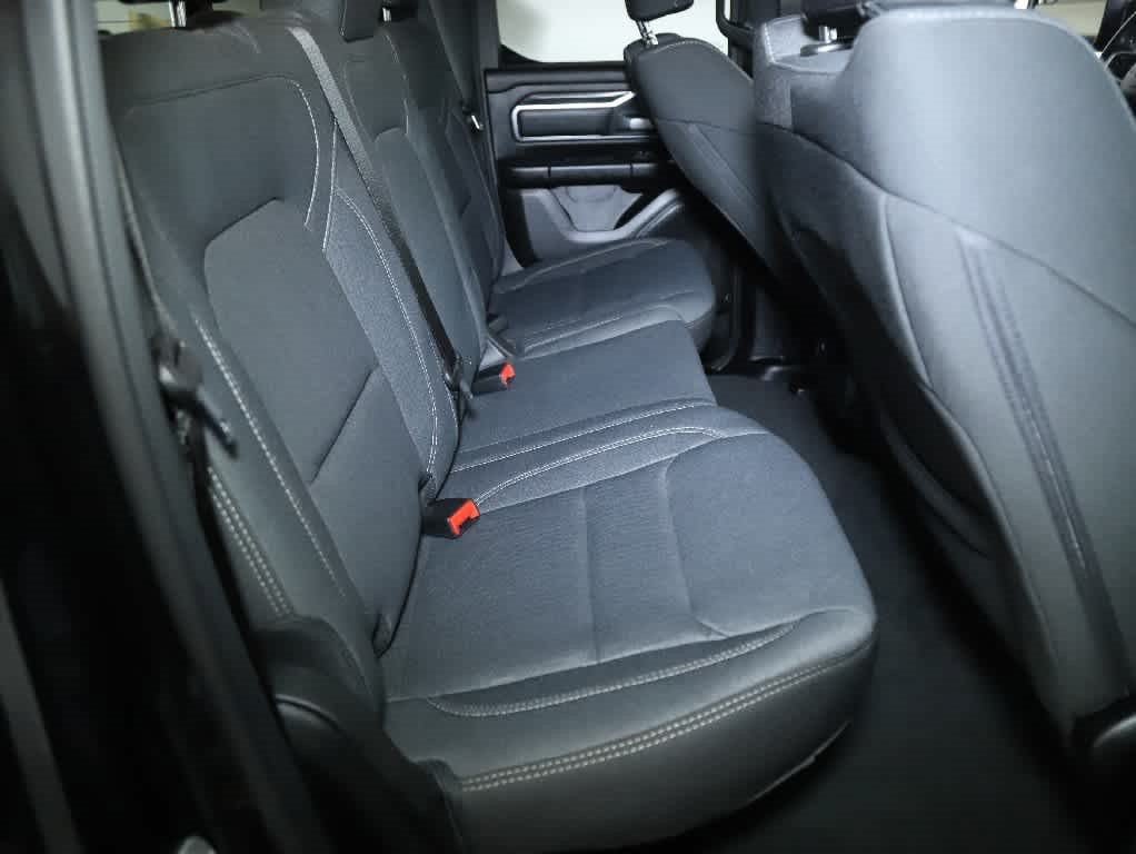 Used 2024 RAM 1500 Big Horn AWD/4WD image 32