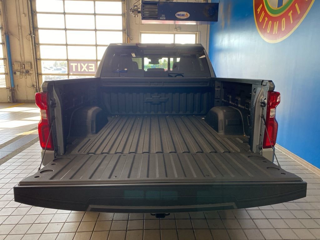 New 2026 Chevrolet Silverado 1500 RST w/ Redline Edition image 22
