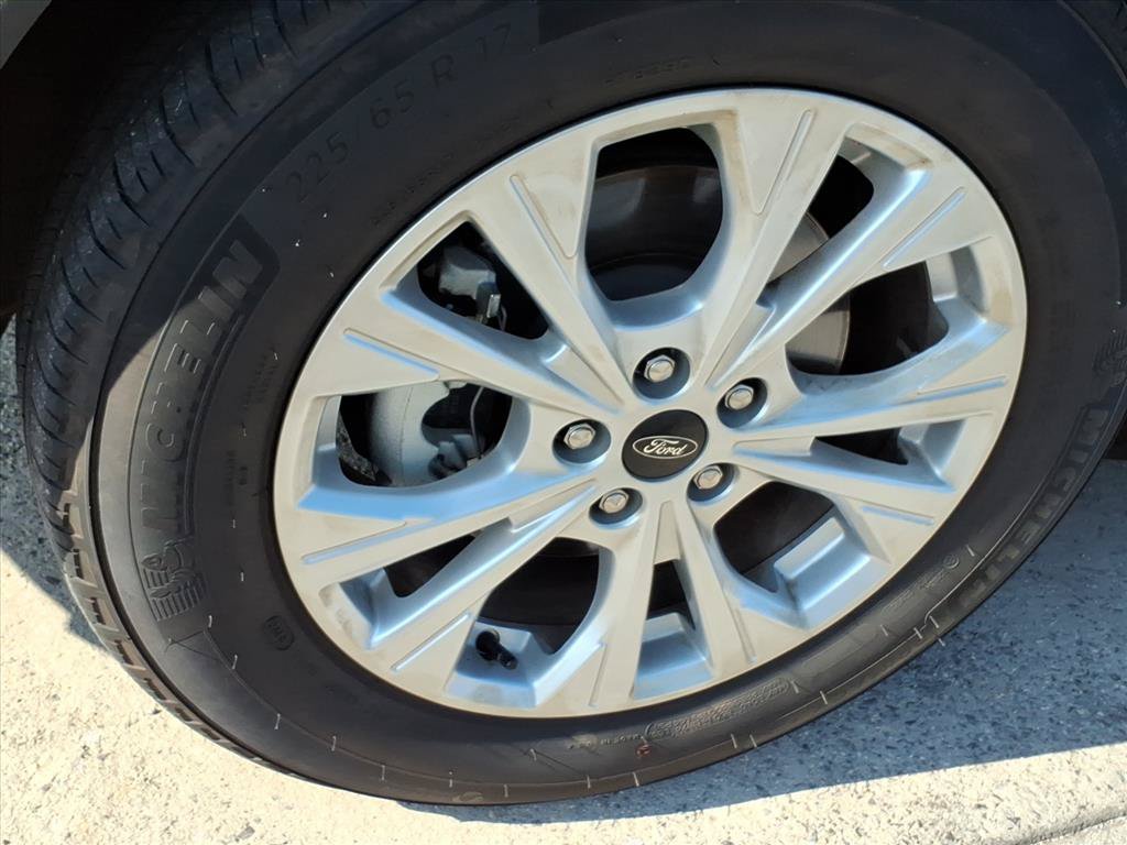 Used 2025 Ford Escape Active FWD image 14