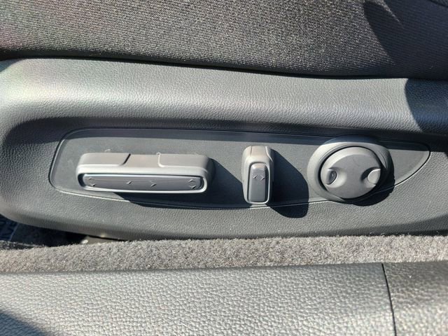 Certified 2025 Honda Accord SE image 17