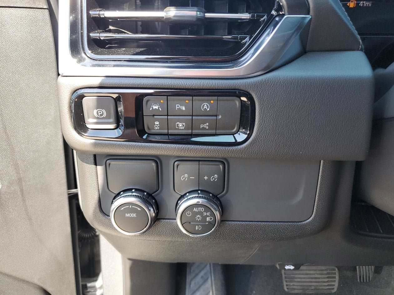 New 2026 GMC Yukon XL Denali RWD image 29