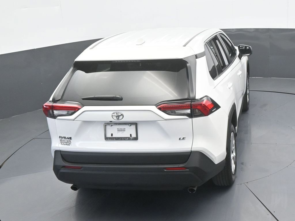 Used 2023 Toyota RAV4 LE image 39