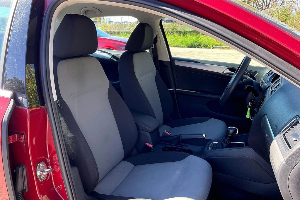 Used 2017 Volkswagen Jetta S FWD image 7