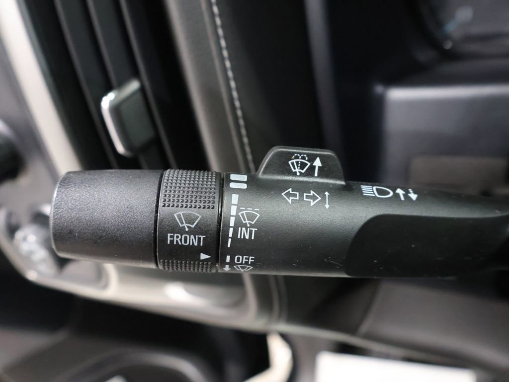 Used 2018 Chevrolet Silverado 1500 LTZ Z71 w/ Centennial Edition image 39