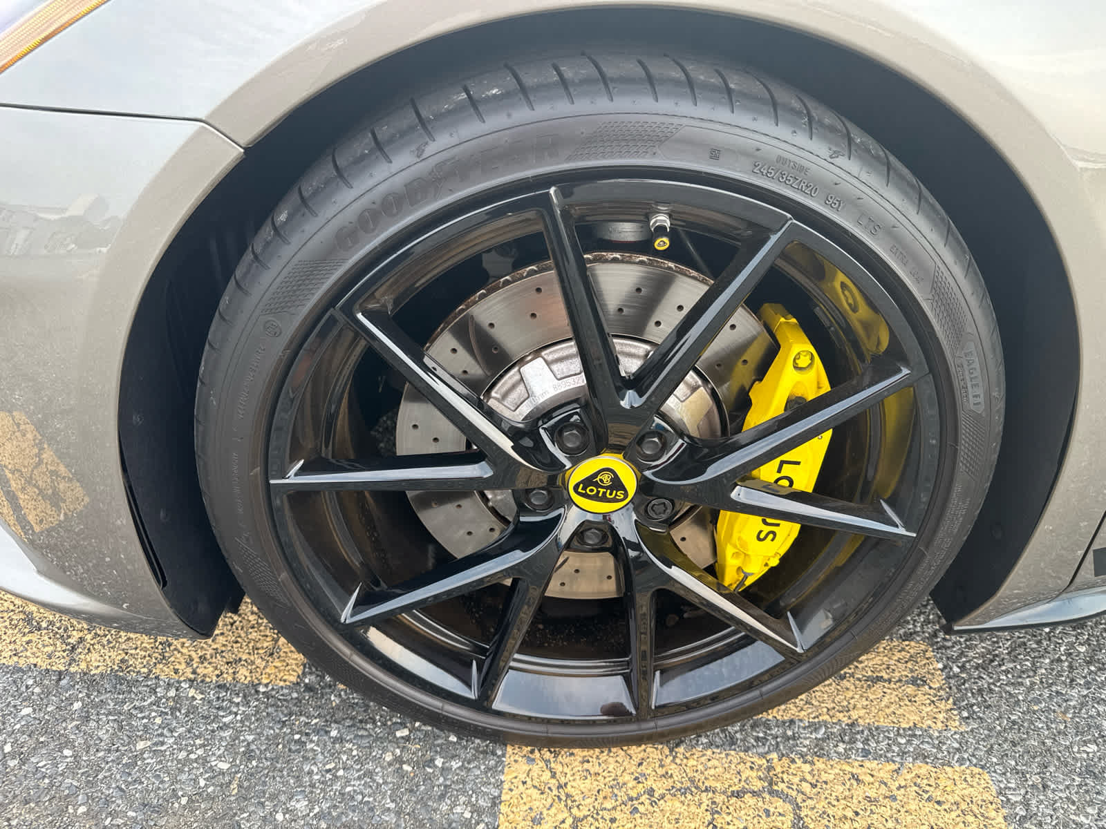 Used 2024 Lotus Emira First Edition RWD image 2