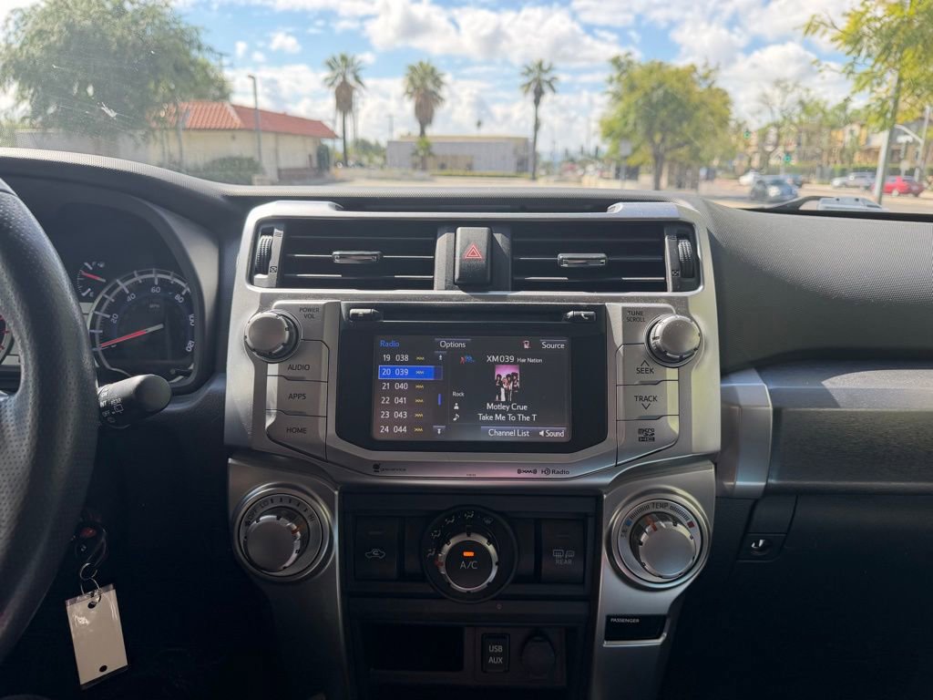 Used 2016 Toyota 4Runner SR5 image 9