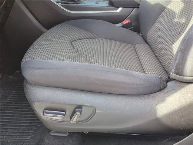 Certified 2024 Toyota Highlander LE FWD image 12