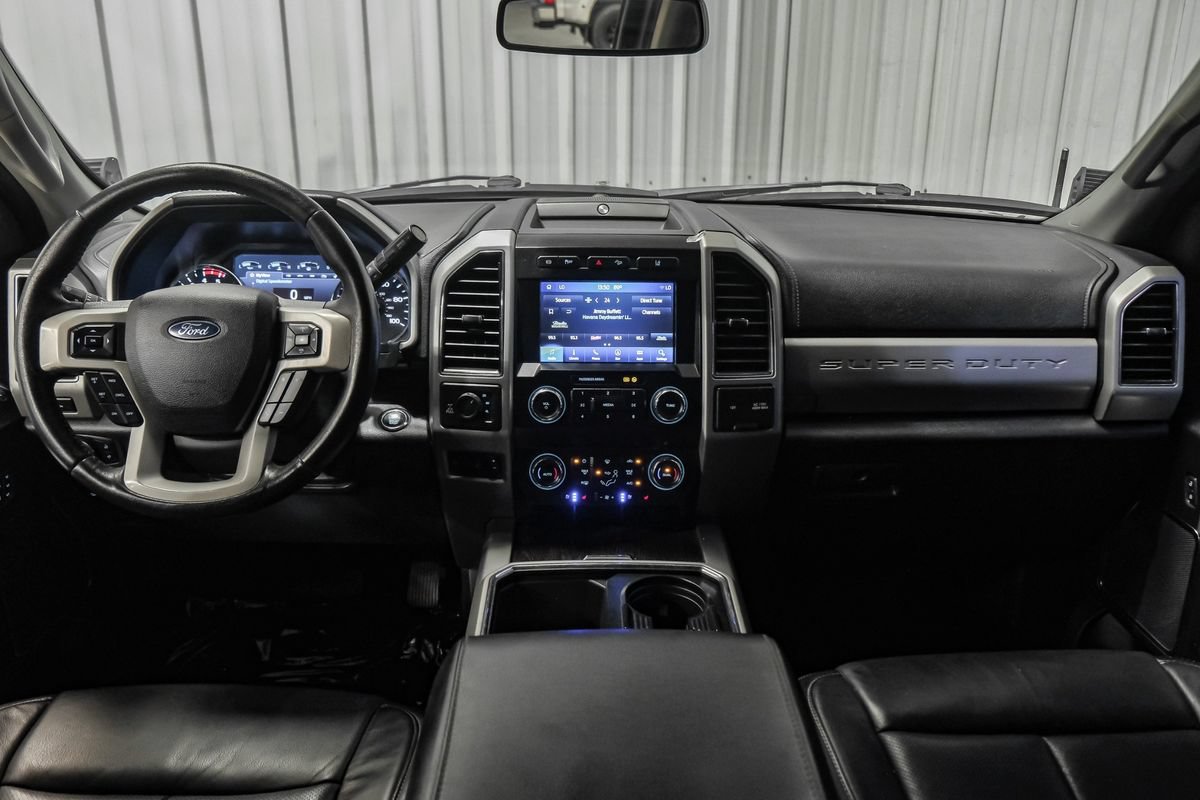 Used 2020 Ford F250 Lariat w/ Lariat Ultimate Package AWD/4WD image 14