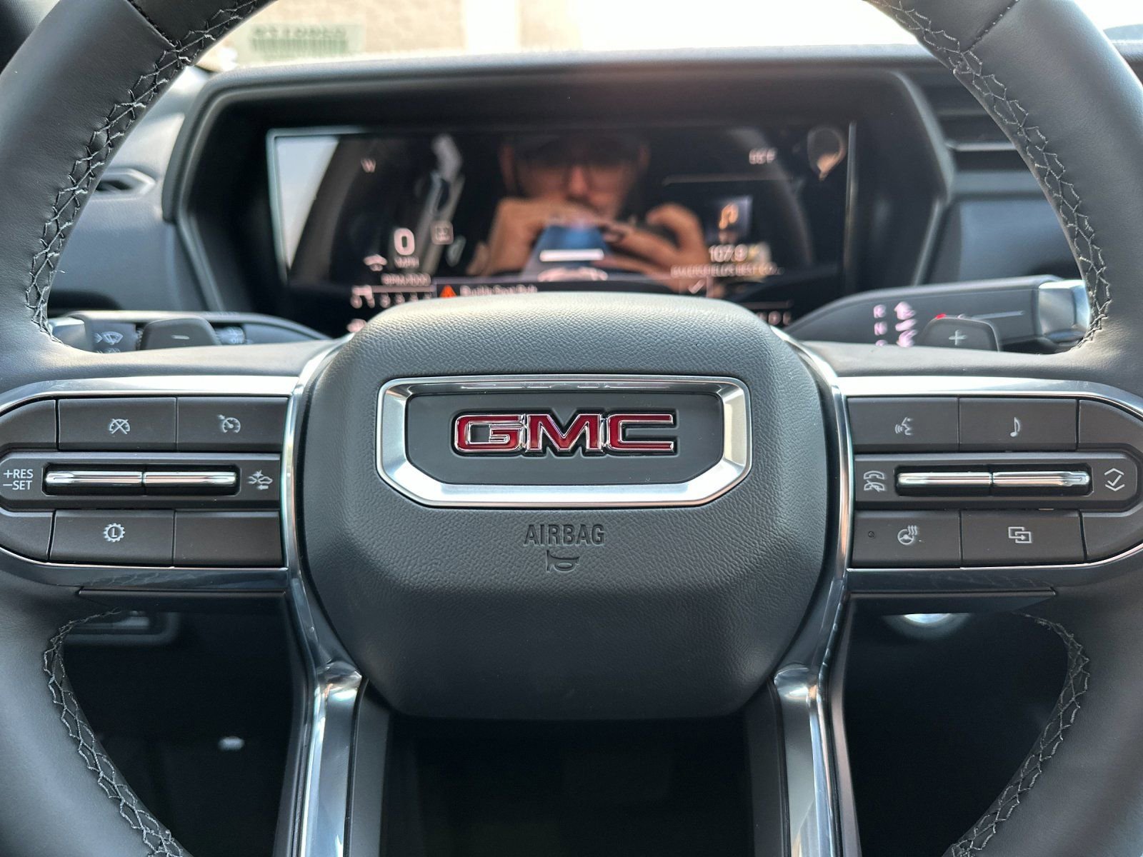 New 2026 GMC Terrain Elevation w/ Technology Package II image 24