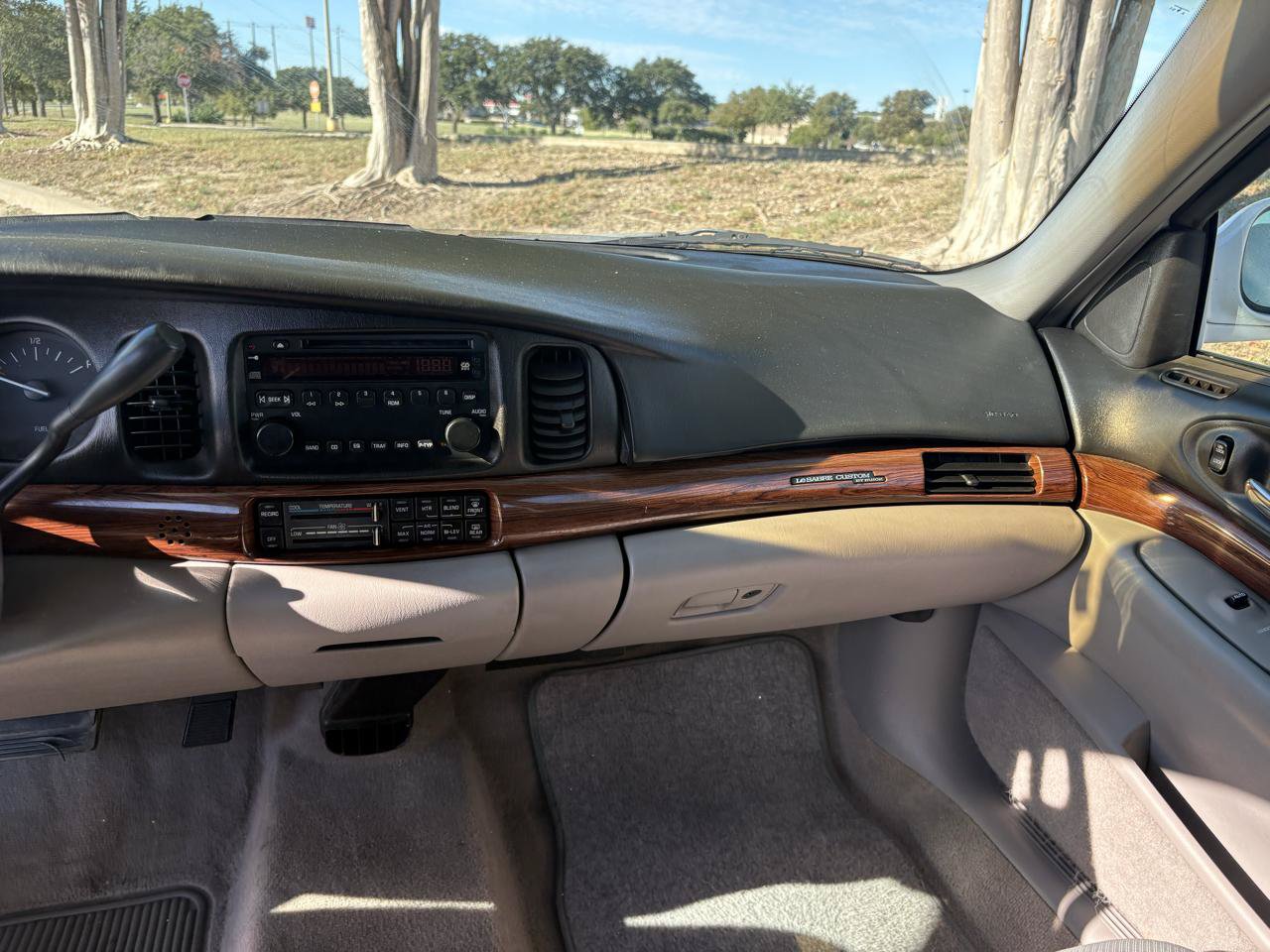 Used 2004 Buick Le Sabre Custom FWD image 49