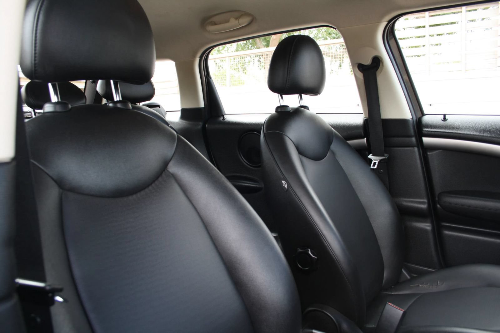 Used 2013 MINI Cooper Countryman FWD image 10