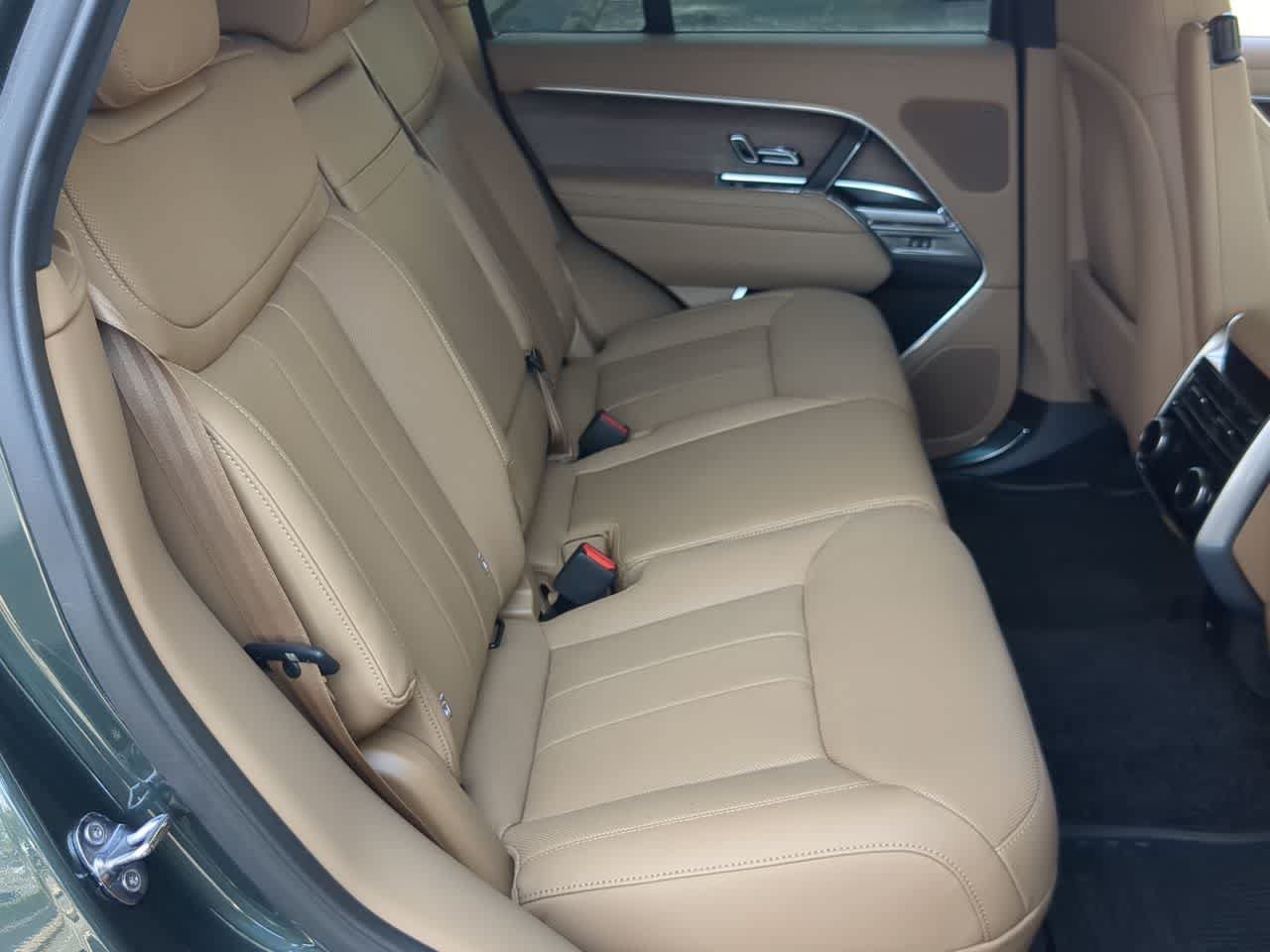 New 2026 Land Rover Range Rover SE AWD/4WD image 22