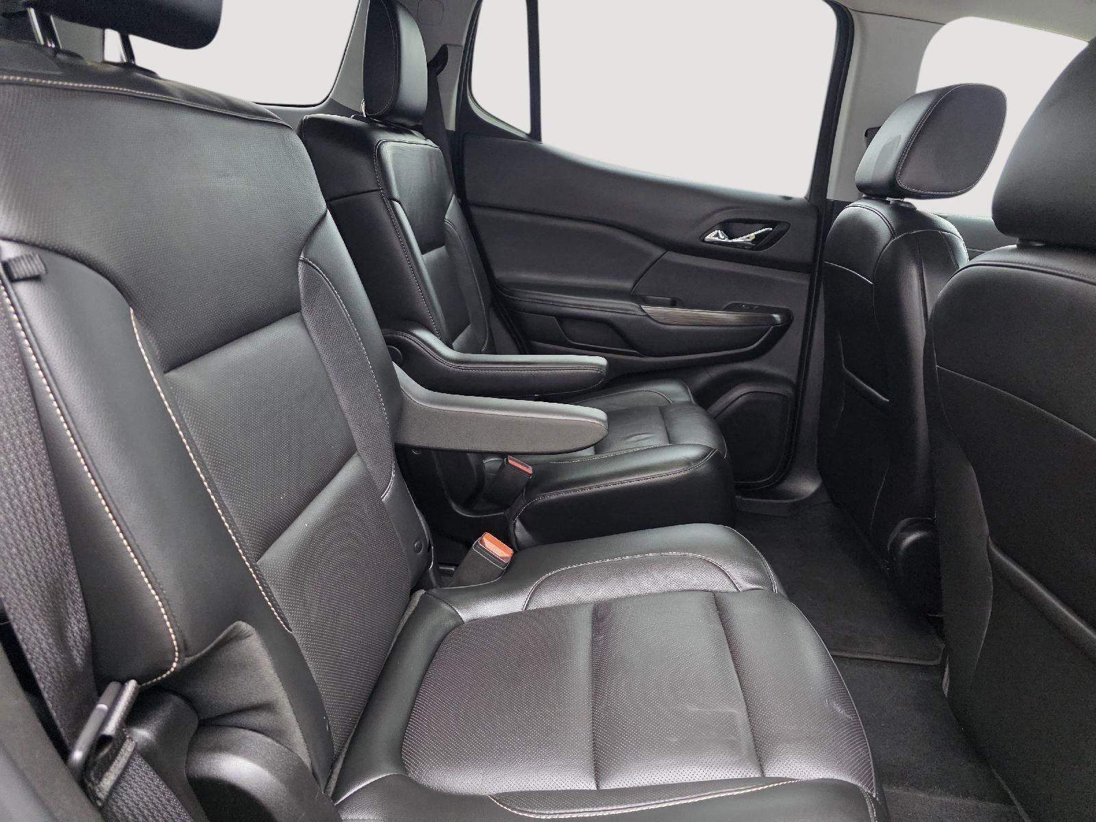 Used 2019 GMC Acadia SLT image 13