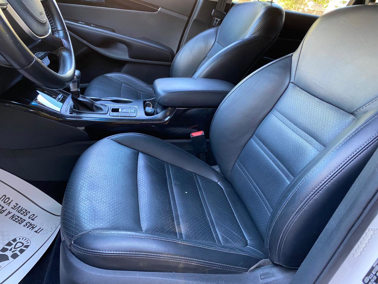 Used 2020 Kia Sorento EX FWD image 26