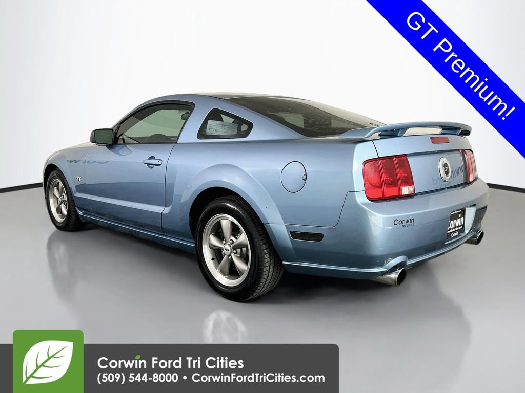 Used 2006 Ford Mustang GT Premium RWD image 11