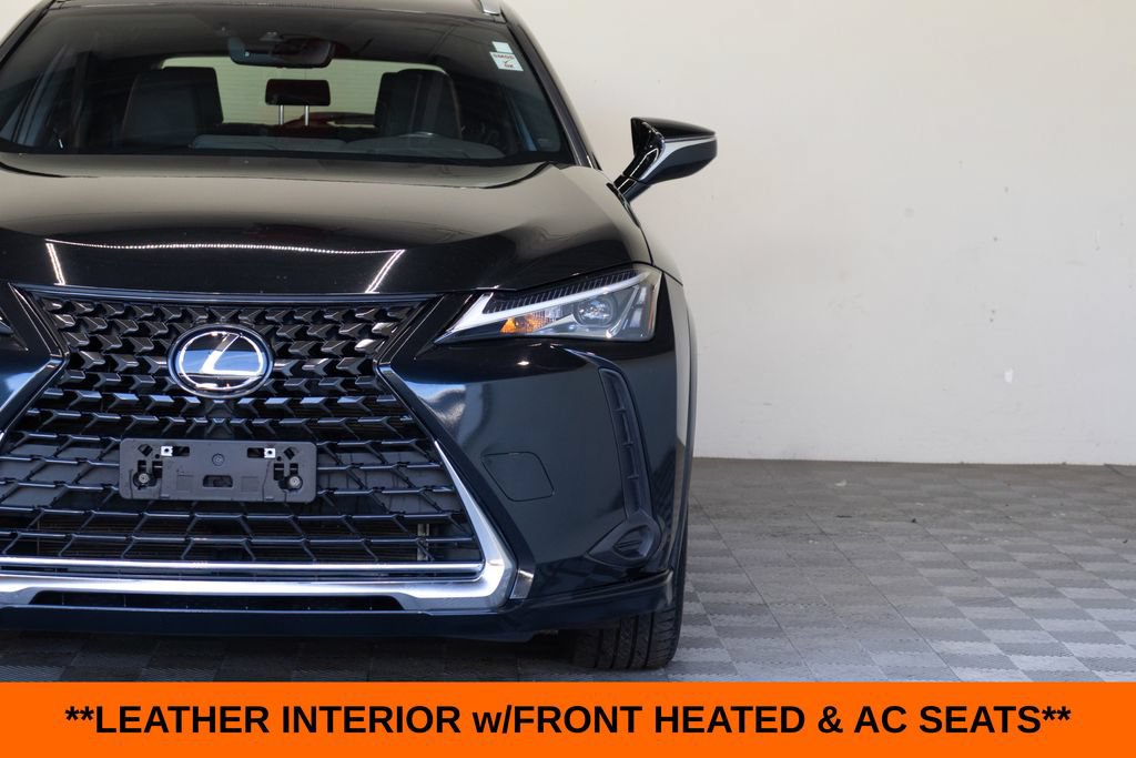 Used 2020 Lexus UX 200 w/ Premium Package FWD image 5