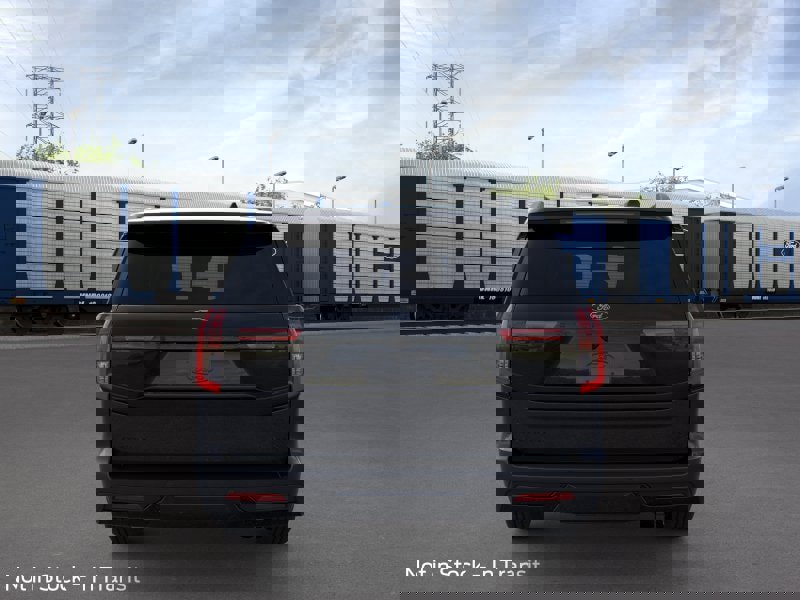 New 2026 Ford Expedition Max Platinum AWD/4WD image 5