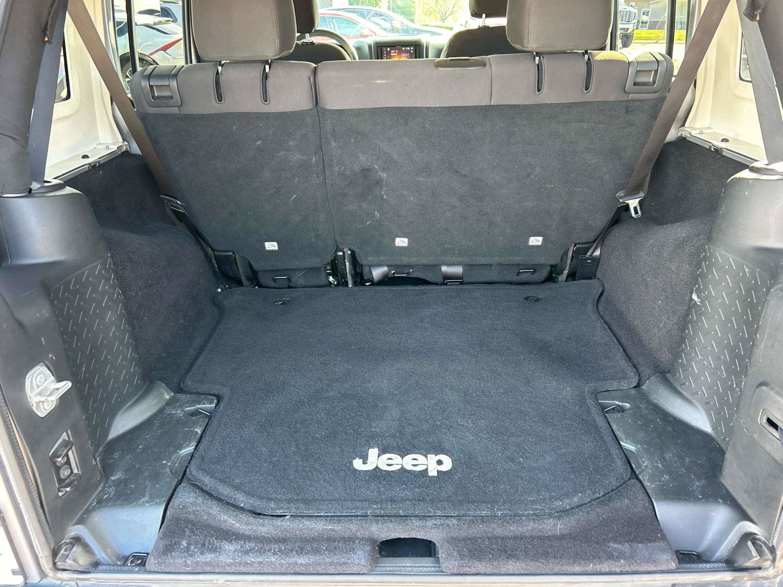Used 2017 Jeep Wrangler Unlimited Sport w/ Quick Order Package 24S AWD/4WD image 13