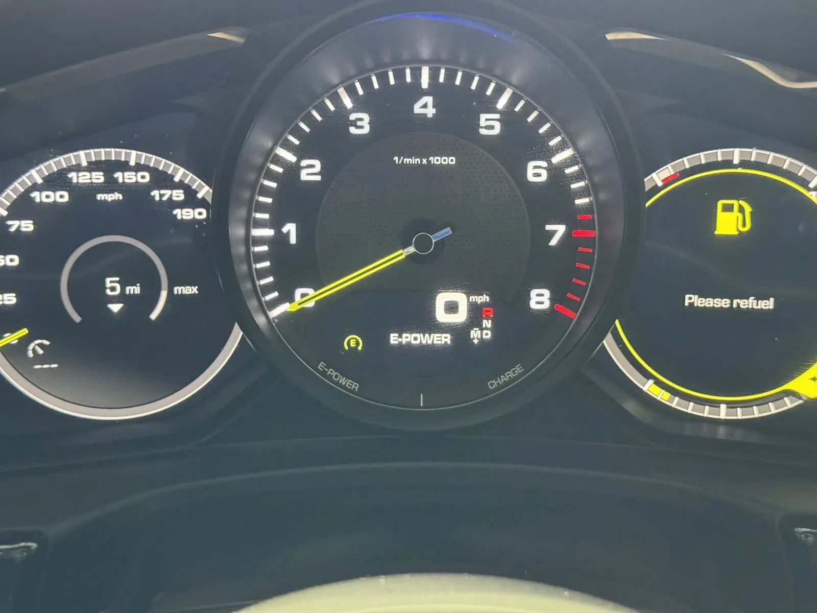 Used 2019 Porsche Panamera 4 AWD/4WD image 18