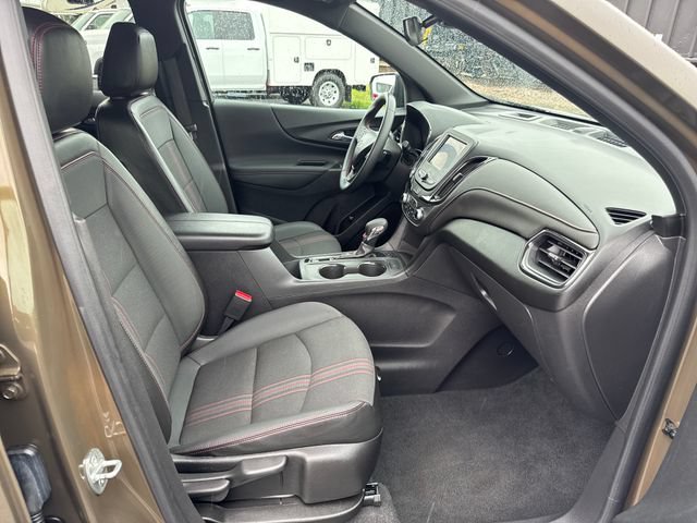 Used 2023 Chevrolet Equinox RS AWD/4WD image 29