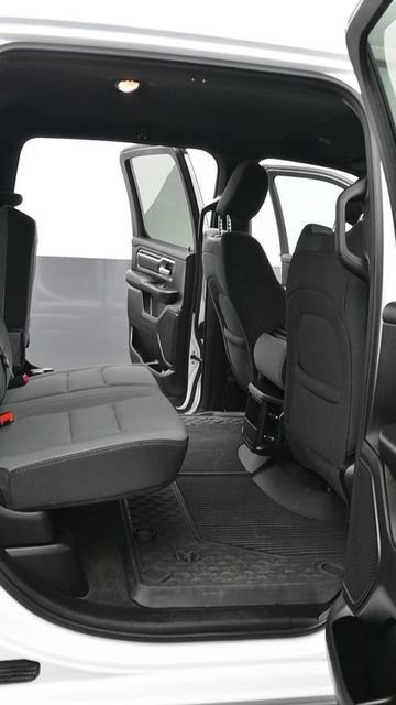Used 2023 RAM 1500 Big Horn AWD/4WD image 12
