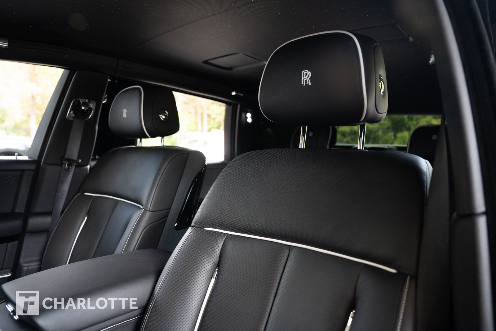 Used 2023 Rolls-Royce Phantom Extended Wheelbase RWD image 23