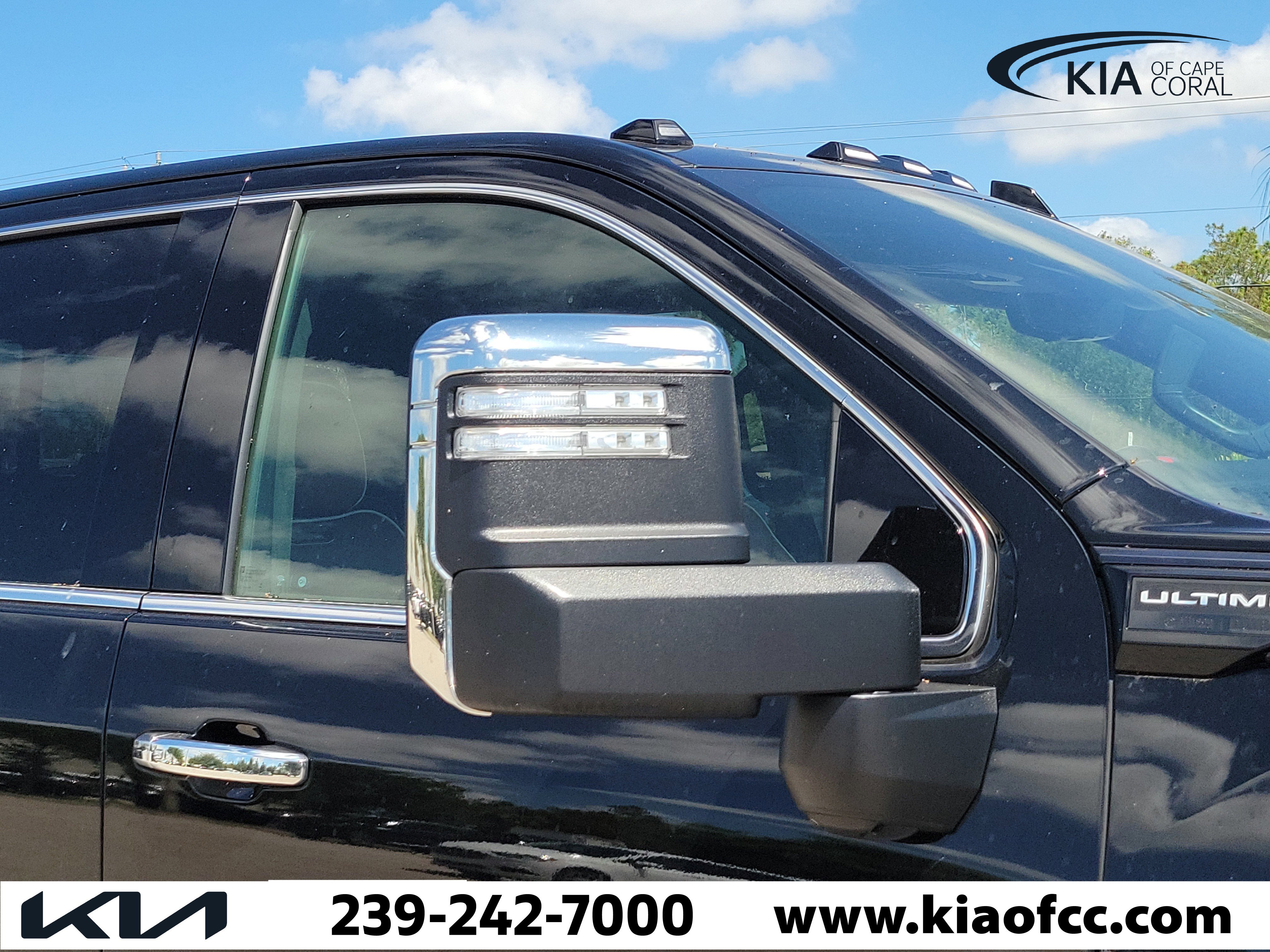 Used 2024 GMC Sierra 2500 Denali Ultimate w/ Snow Plow Prep/Camper Package AWD/4WD image 8