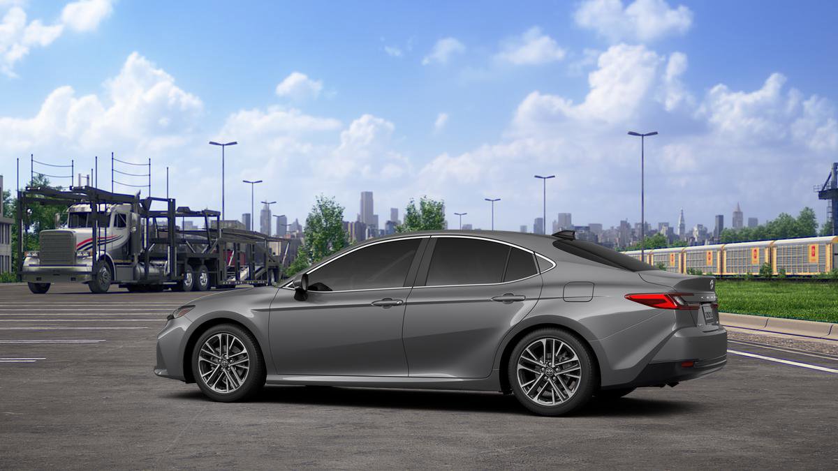 New 2025 Toyota Camry XLE FWD image 5