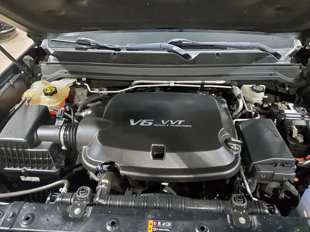Used 2020 Chevrolet Colorado LT w/ Safety Package RWD image 43