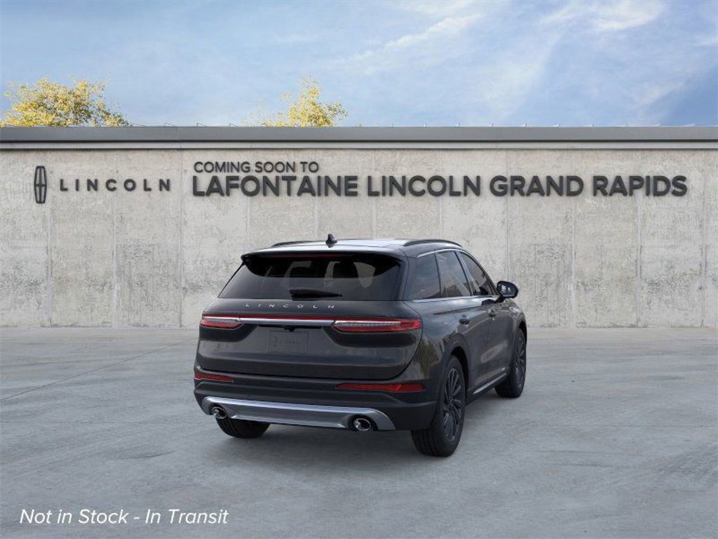 New 2026 Lincoln Corsair Reserve image 8